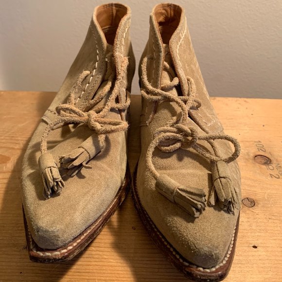 Ariat Suede Cowboy Shoes - Picture 4 of 8